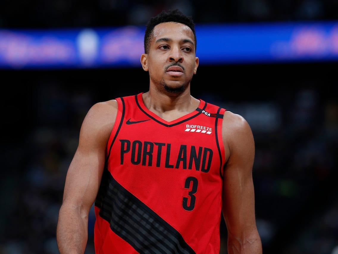 Джей си ли. CJ MCCOLLUM. Эндрю Макколлум. Си Джей подс. Си Джей Макколлум новый Орлеан.