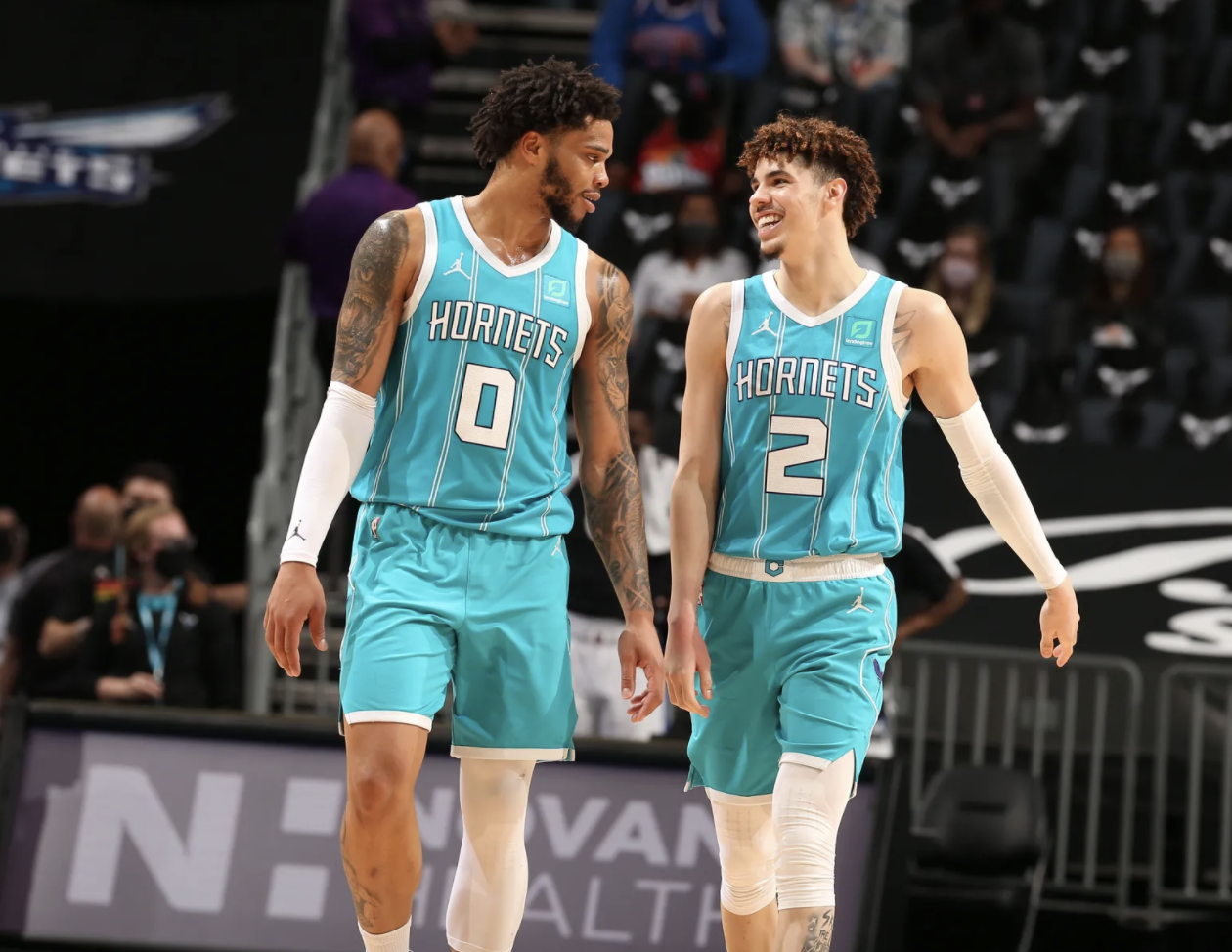 Charlotte Hornets форма