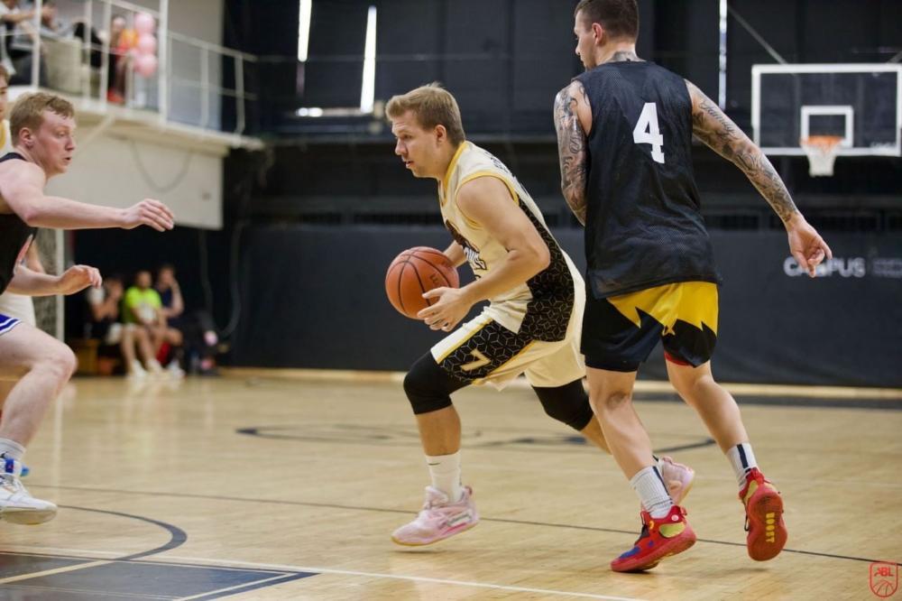 Sky Zone Basketball в Москве